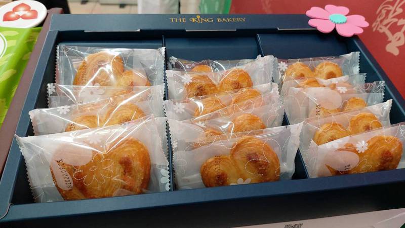 穀王烘焙坊世界冠軍中秋禮盒的金棗蝴蝶酥，是限定款的在地口味。記者戴永華／攝影
