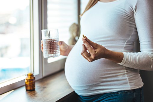 坐月子是產婦過渡成為媽媽的重要儀式，特別在身體需要照護。 圖／pixabay