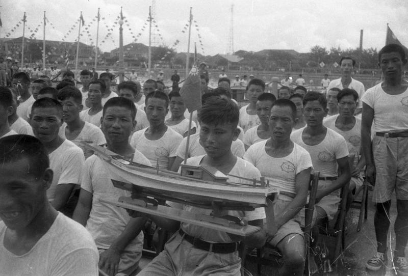 1956年8月23日，圖為高雄大陳義胞授船儀式會中一景。圖／聯合報系資料照片