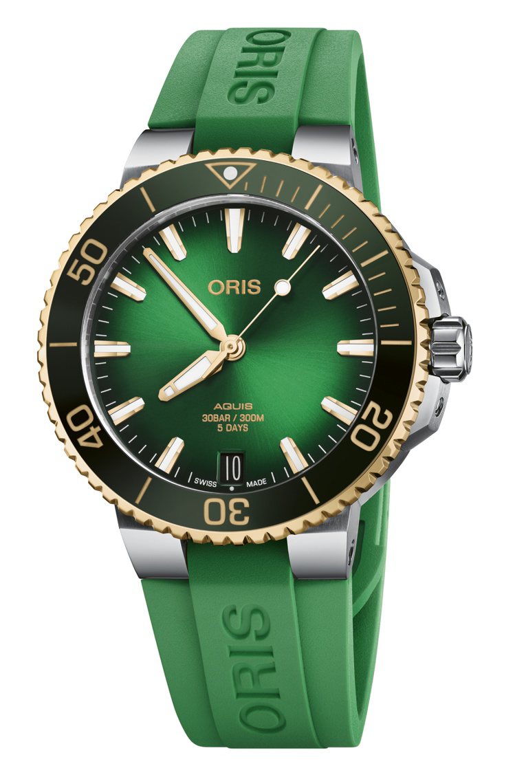 Aquis Cal. 400日期腕表，18K金、綠色面盤搭配綠色橡膠錶帶，12萬...