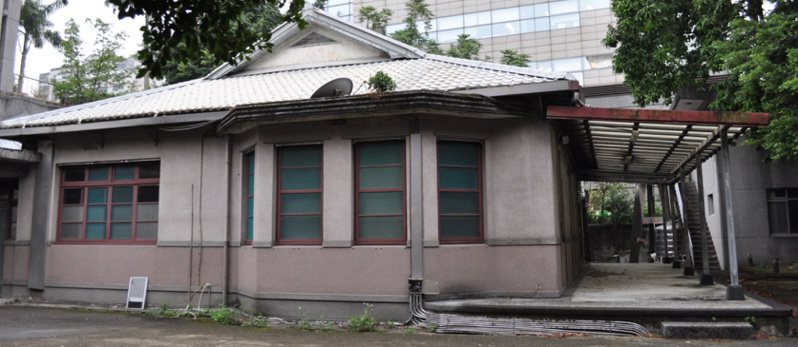 位於空總對面的「黃杰 (前陸軍總司令)故居」為台北市紀念建築。圖片取自國家文化資產網