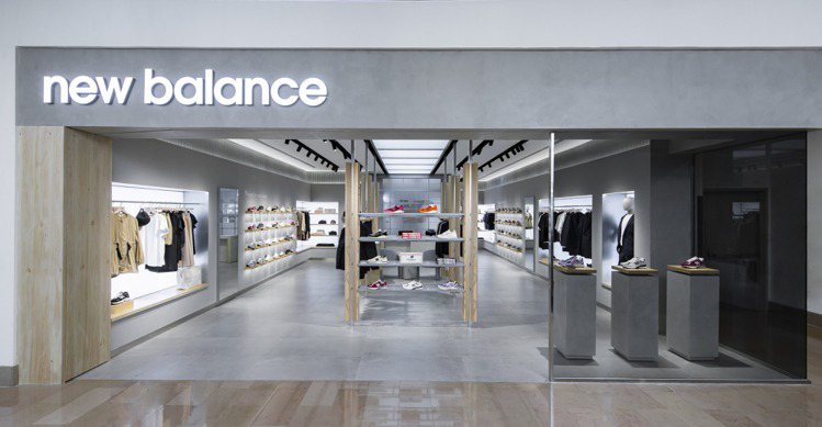 繼東京、上海與香港之後，台灣首店、全球第四家New Balance NB GREY形象總店，正式進駐台北101百貨。圖／New Balance提供