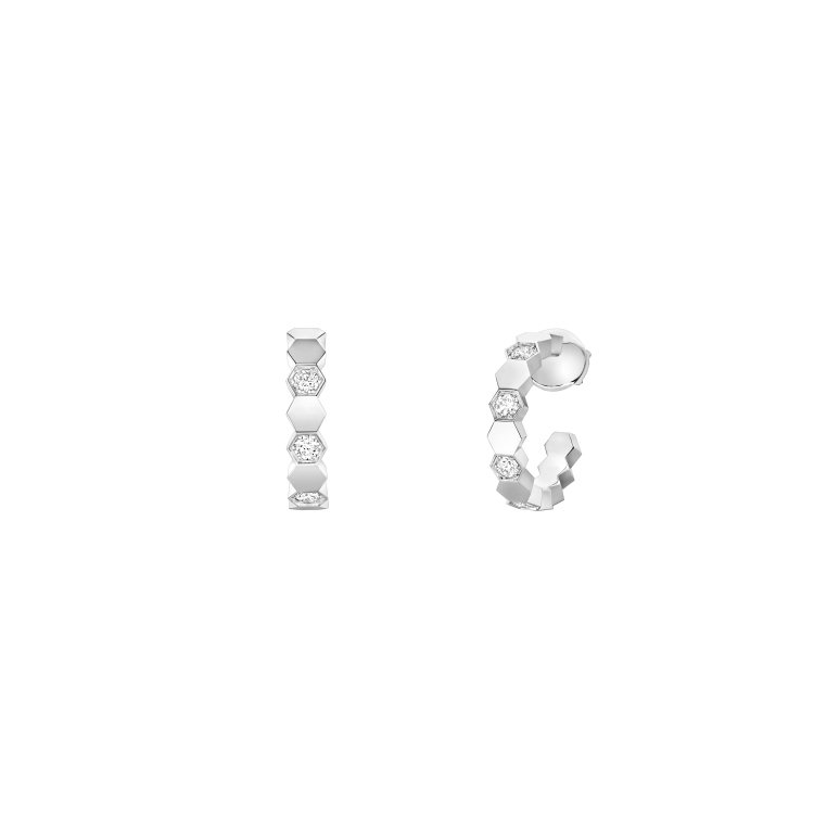 Bee My Love耳環，18K白金鑲嵌明亮式切割鑽石。圖／CHAUMET提供
