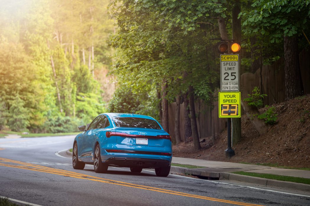 美國加州政府確定將在2035年起禁售燃油車。 摘自Audi USA