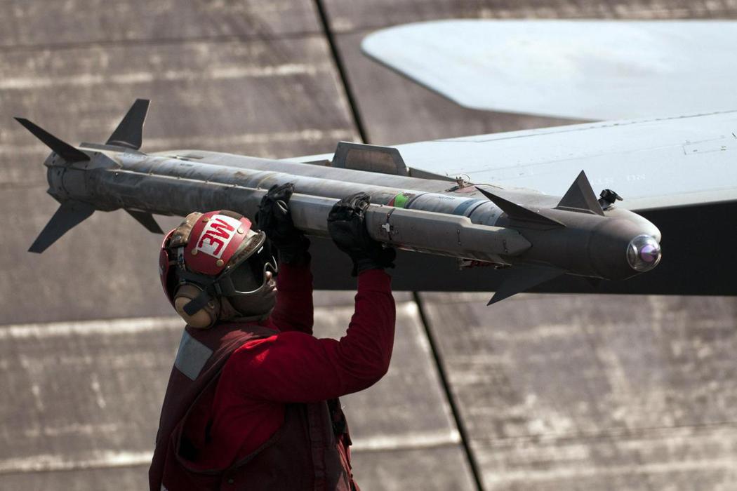 AIM-9X短程空對空飛彈。 圖／美國海軍