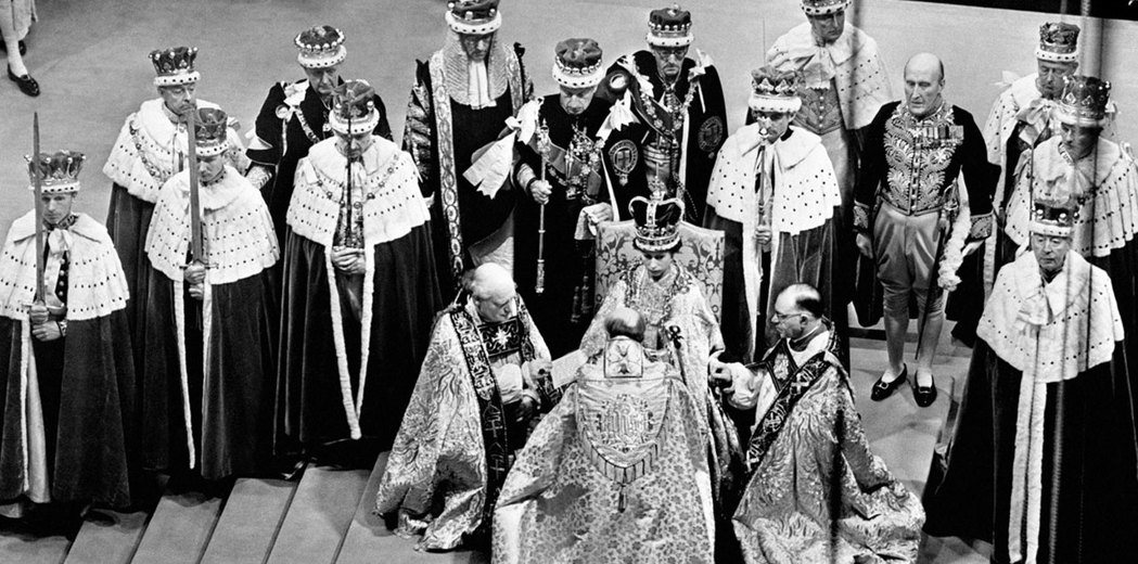 1953年6月2日，伊麗莎白二世加冕。 圖／英國王室網站