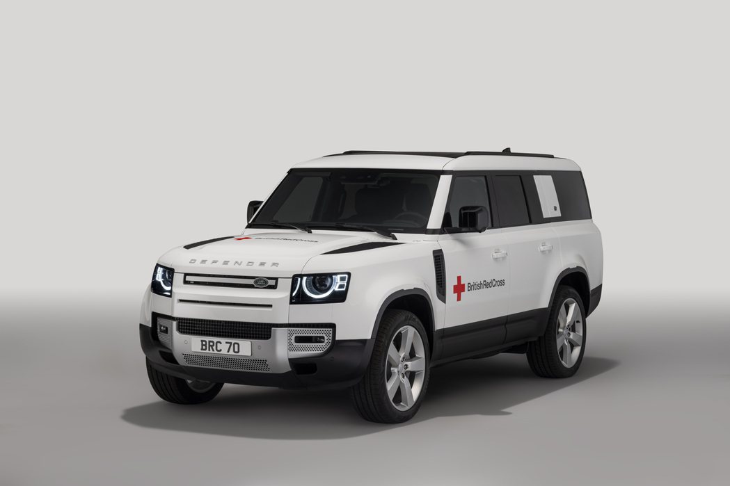 Land Rover捐贈給英國紅十字會的Defender 130。 摘自Land...