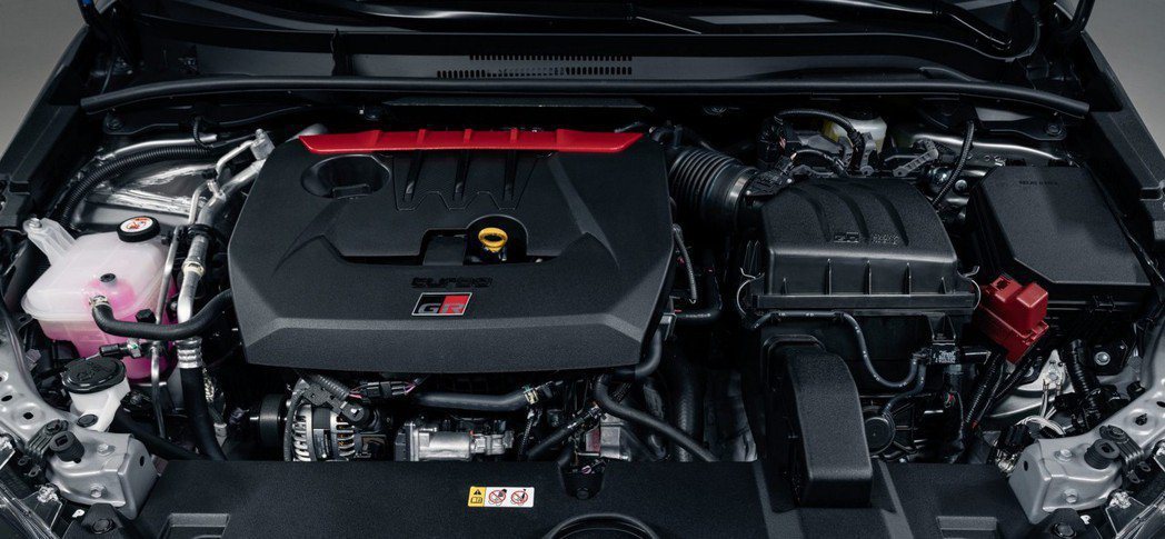 代號G16E-GTS的1.6升三缸渦輪增壓引擎，為GR Corolla Mori...