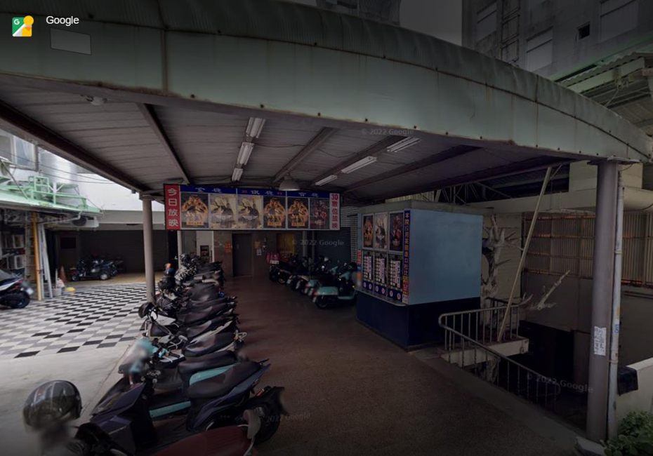 高雄市岡山統一戲院將在今年9月25日結束營業。圖／取自Google map街景