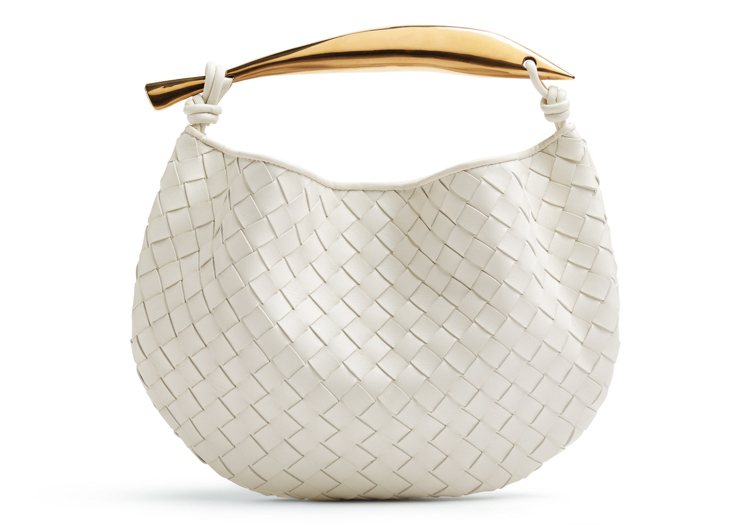 Sardine粉筆白羊皮編織手提包，13萬1,300元。圖 / Bottega ...
