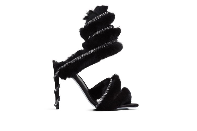 Cleo毛毛高跟鞋黑色款，59,800元。圖 / Rene Caovilla提供