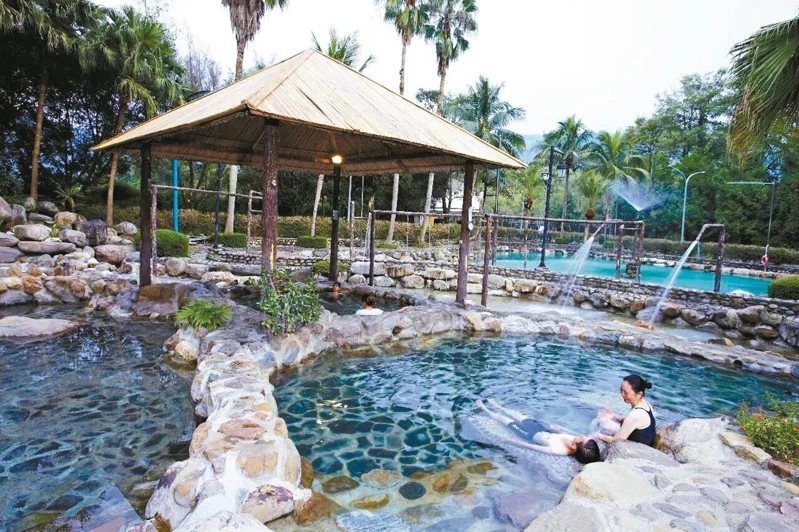 南投縣泰雅渡假村位在於北港溪溫泉區內，是著名的溫泉勝地。 圖／泰雅渡假村提供