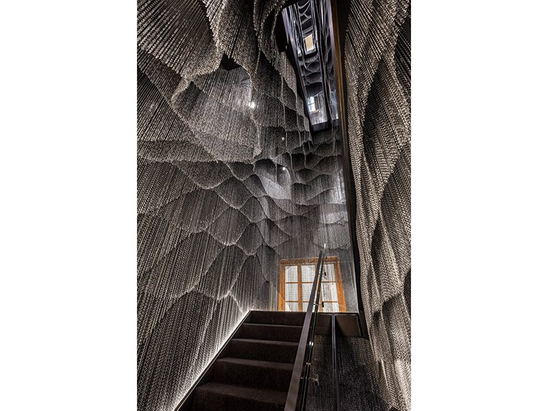 光影簾幕藝術裝置 Casa Batlló Installation