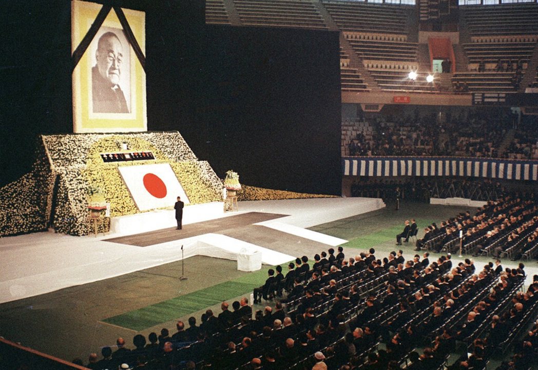 日本戰後第一次的國葬，是1967年前首相吉田茂的國葬。 圖／美聯社