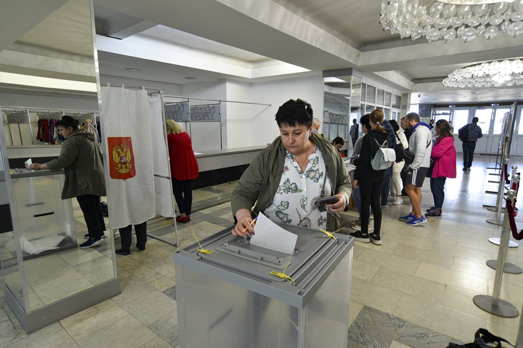 烏克蘭4個被俄羅斯掌控的地區23日起舉辦入俄公投。美聯社