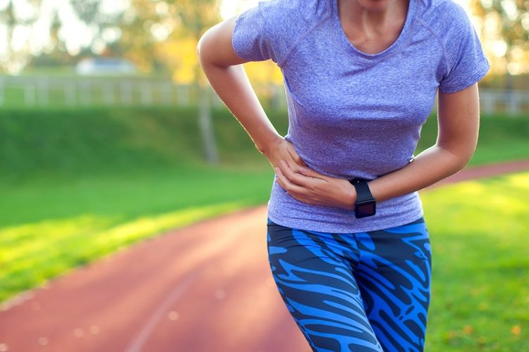 跑步到跑到一半肚子痛的情況，家庭醫學科醫師闕壯理指出，其實有個專業術語，稱之為「運動相關的暫時性腹痛」（Exercise-related transient abdominal pain,ETAP），任何人都有可能發生。<br />圖／常春月刊提供