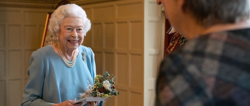英國女王伊麗莎白二世深受群眾愛戴，她的一生見證時代的轉變。圖為女王登基滿70周年...