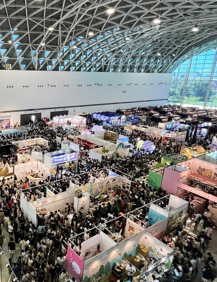 「2022台灣文博會」雙展區於短短數日內參觀人潮突破65萬人次，推估帶動產值達8...