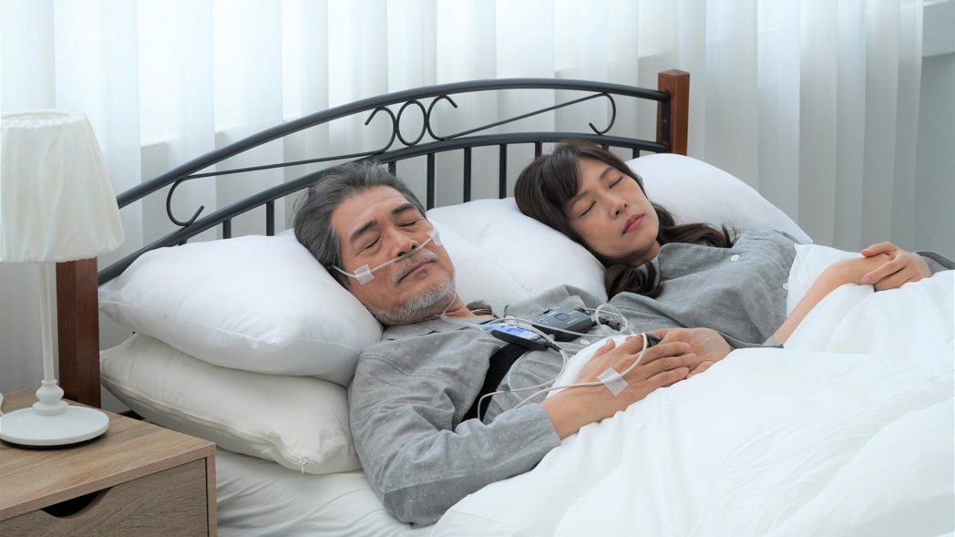 醫師建議嚴重打鼾的民眾，可以選擇居家睡眠檢測更貼近受試者的實際睡眠情形。 科林睡...