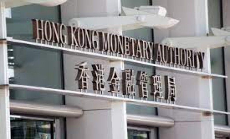 香港金管局今年內第32次出手捍衛聯繫匯率制度。（網路照片）