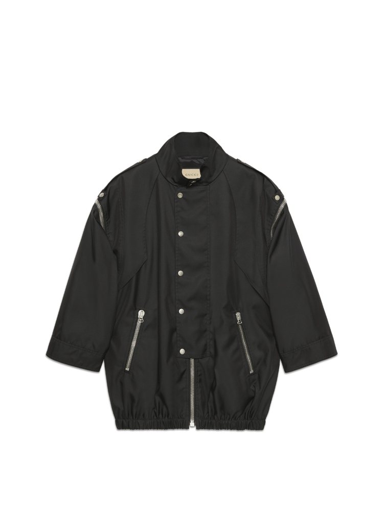 黑色運動夾克，11萬6,000元。圖 / GUCCI提供