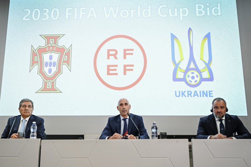 2022年世界盃足球赛将于卡达举办，赛事带来的庞大商机也让世界各国一直都希望能争取主办权，近日传出乌克兰已与西班牙和葡萄牙联合一起申请举办2030年世界盃。欧新社(photo:UDN)