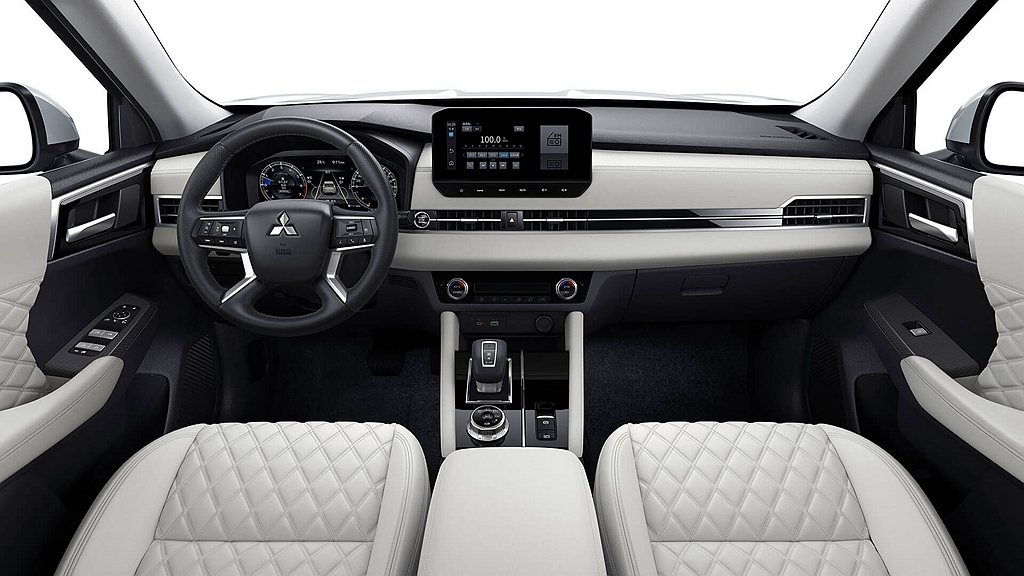 車艙12.3吋液晶儀表，在中國市場要買到前輪驅動車型第三等級才納入；而實用的中控...