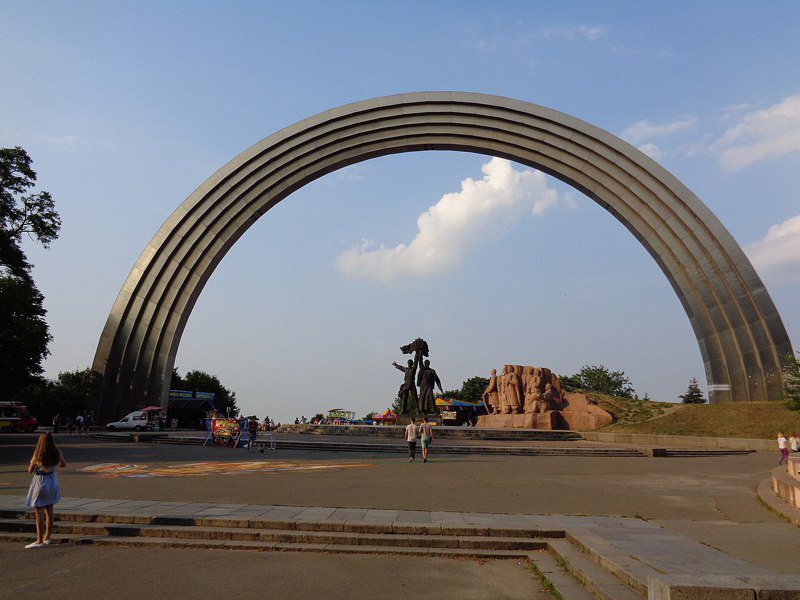 人民友谊拱门是苏联政府于1982年建造的。图取自维基百科(photo:UDN)