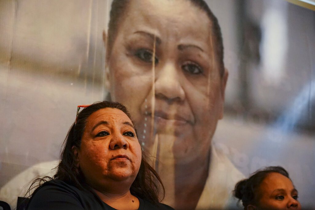 梅麗莎．盧西奧的妹妹索尼婭．瓦倫西亞．阿爾瓦雷斯（Sonya Valencia Alvarez）在德州母親家中分享了她對盧西奧和她孩子的回憶。 圖／美聯社