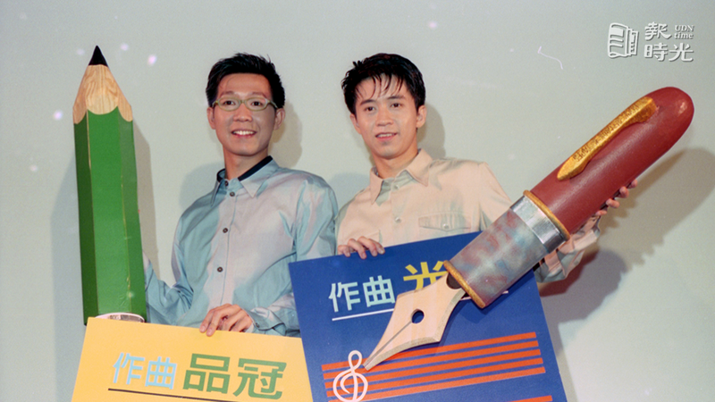 來自馬來西亞的創作二人團體「無印良品」新專輯發表會。圖為品冠（左）、光良（右）。圖＼聯合報系資料照（1997/05/07 　陳立凱攝影）