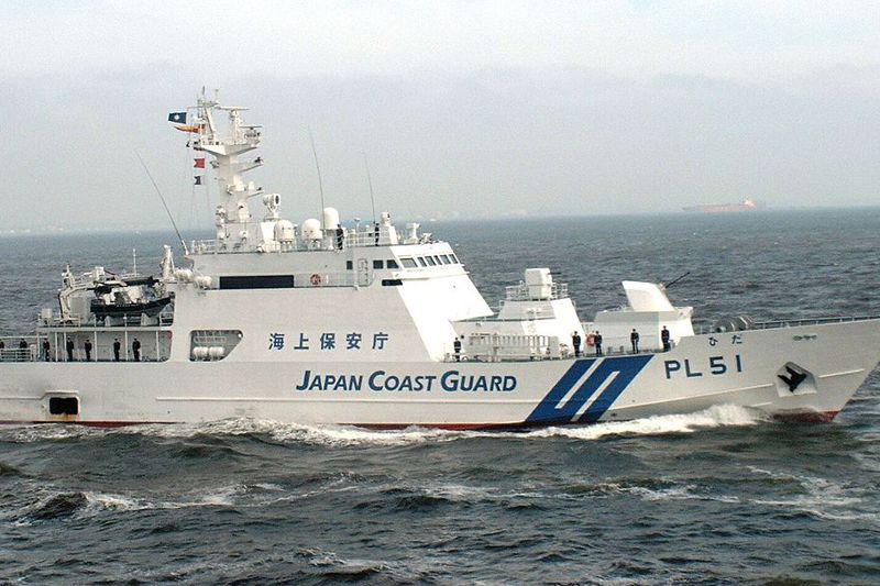 日本海上保安廳的飛驒級巡護艦，與自衛隊將引進的OPV近海巡邏艦，大小與構型接近，但船身設計更重視強化雷達匿蹤。圖／取自維基百科共享資源