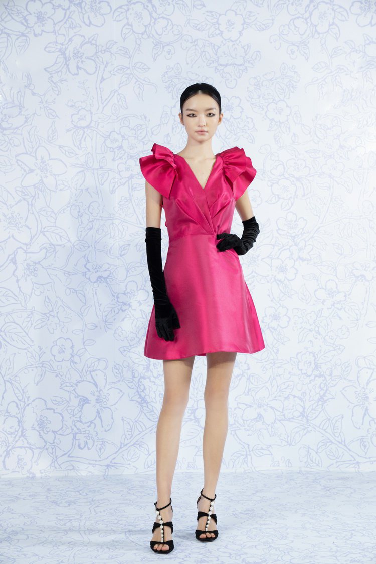 JASMINE GALLERIA 2022 Couture Collection...