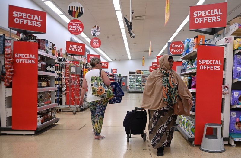 食品和饮品价格不断上涨，英国家庭生活成本压力加剧。欧新社(photo:UDN)