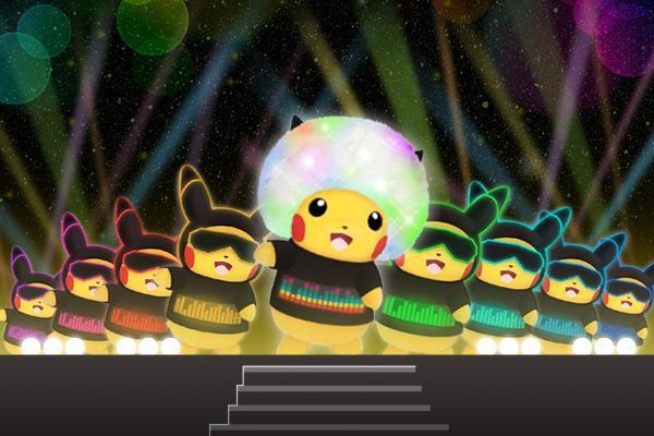 爆炸頭皮卡丘將在「Pokémon GO Safari Zone:Taipei」活動中，每天晚上6點半及8點登上露天音樂台表演。圖／台北市觀光傳播局提供