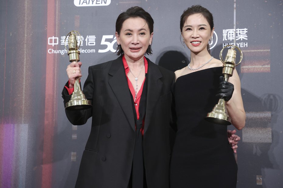 陳亞蘭（左）、謝盈萱。記者葉信菉／攝影