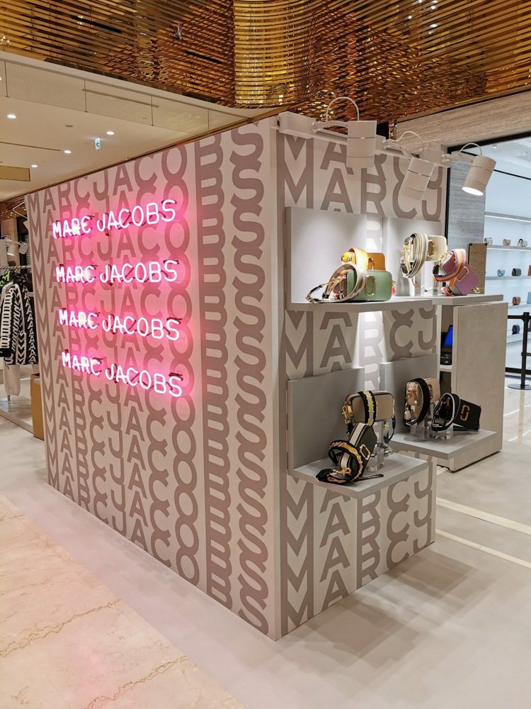 Marc Jacobs 微風信義Pop Up Store。圖／俊思提供