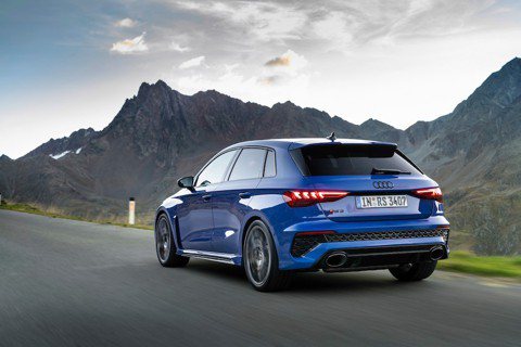 極速可達到300km/h　Audi RS3 Performance限量300台登場！