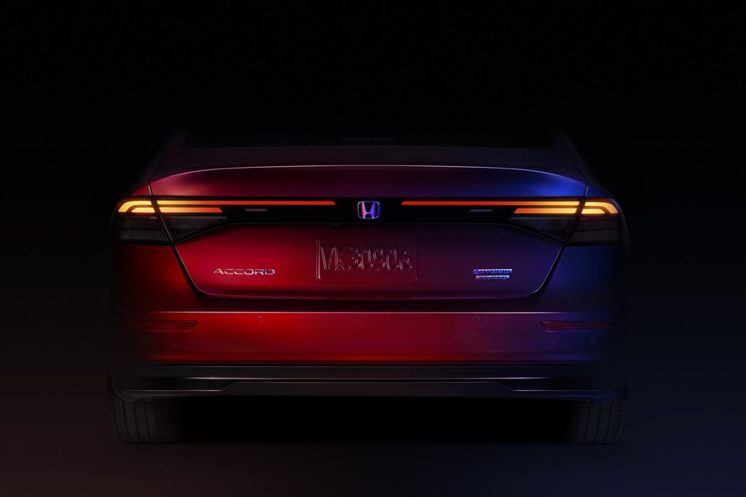 全新11代Honda Accord將於11月洛杉磯車展正式登場。 圖／摘自Honda