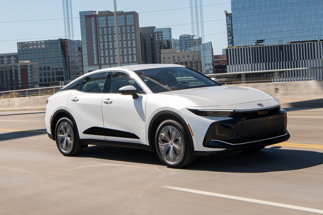 美規Toyota Crown價格公布 旗艦版本已經超越Lexus入門車型 