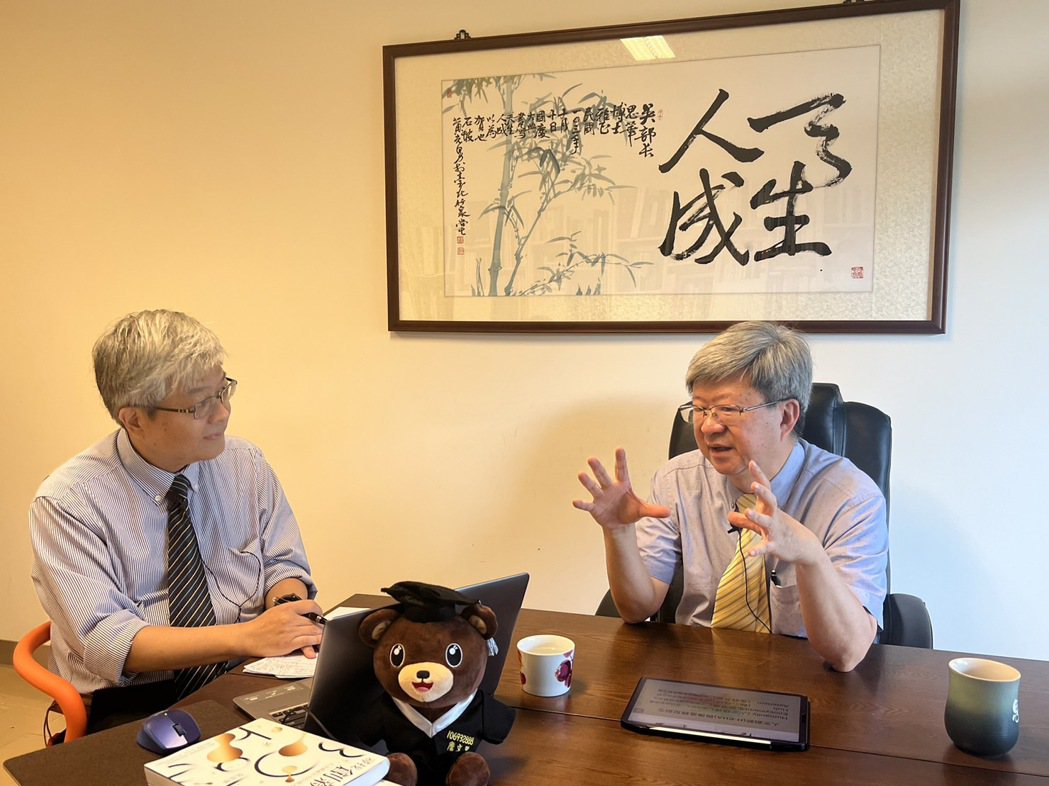 大師543專訪教授吳思華 - 為台灣產業創新轉型探索新路徑。數位轉型學院／提供