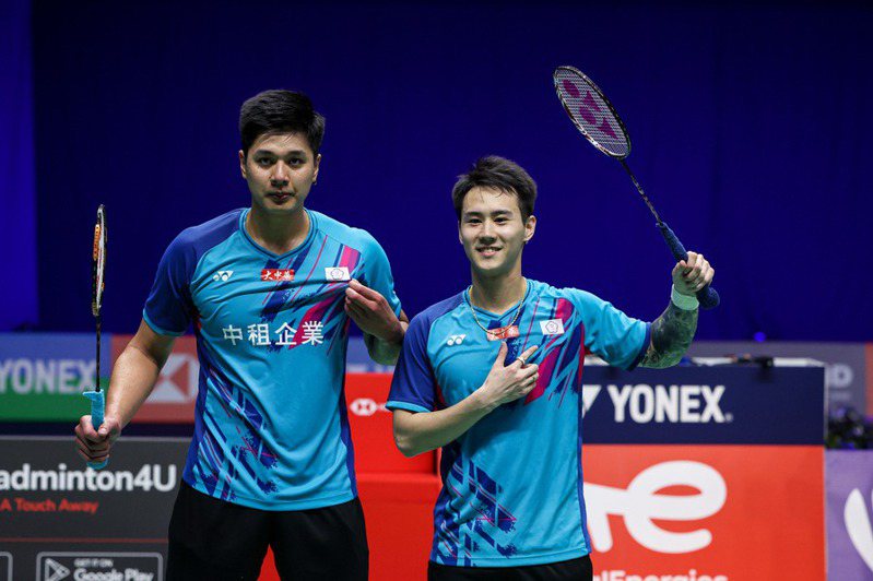 盧敬堯(左)與楊博涵。 Badminton Photo