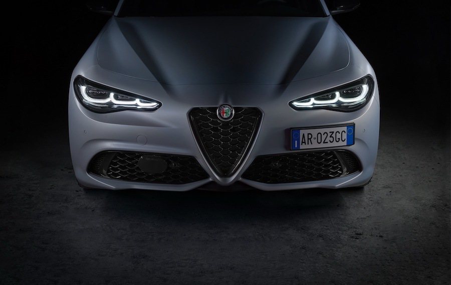 Alfa Romeo提供