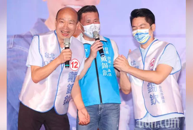 藍營候選人競相找前總統馬英九、高雄市前市長韓國瑜（左）站台，為國民黨這波議員選情加溫。圖／聯合報系資料照片