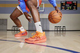 呼應NBA賽季熱度！LaMelo Ball、Stephen Curry新款簽名籃球鞋上市