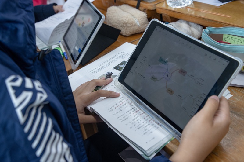 嘉義市北興國中國文課使用「心智圖」軟體分析國文課文。記者曾原信／攝影