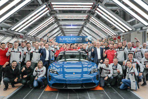 Porsche第10萬輛Taycan從祖文豪森生產線下線 且妥善率超高！