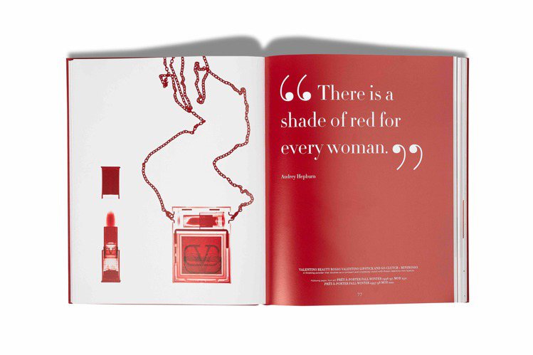《VALENTINO ROSSO》精裝書籍，收錄Valentino品牌史上重要紅...