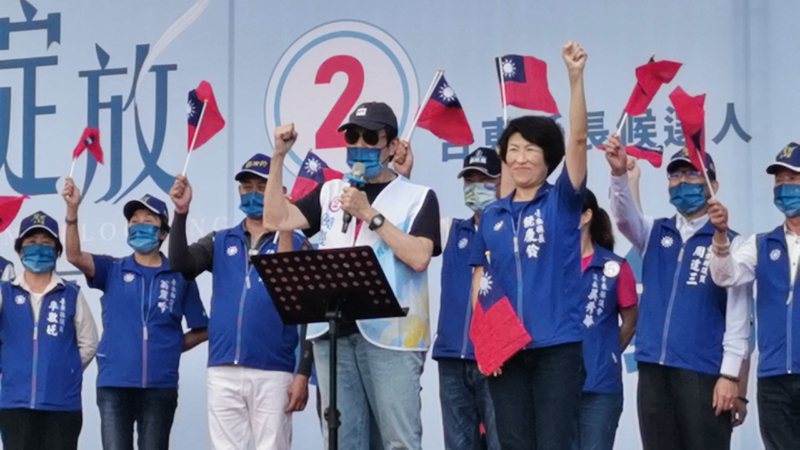 前總統馬英九今天到台東助選，為國民黨台東縣提名的候選人打氣，怒批陳時中。記者卜敏正／攝影