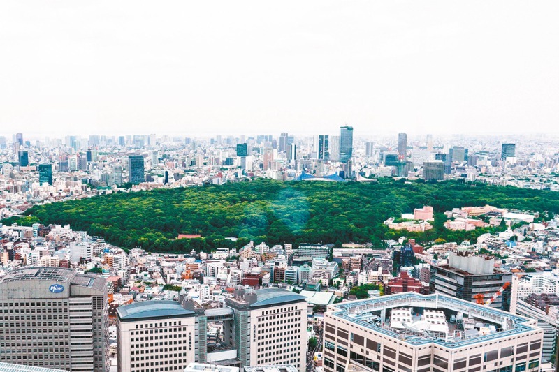 日本為杜絕高樓等開發案規避環評現象，已推行「臨界彈性」的環評制度，一旦開發規模在環評標準的75%以上，就要由目的事業主管機關審視開發內涵，決定是否辦理環評，多一層把關。圖／聯合報系資料照片