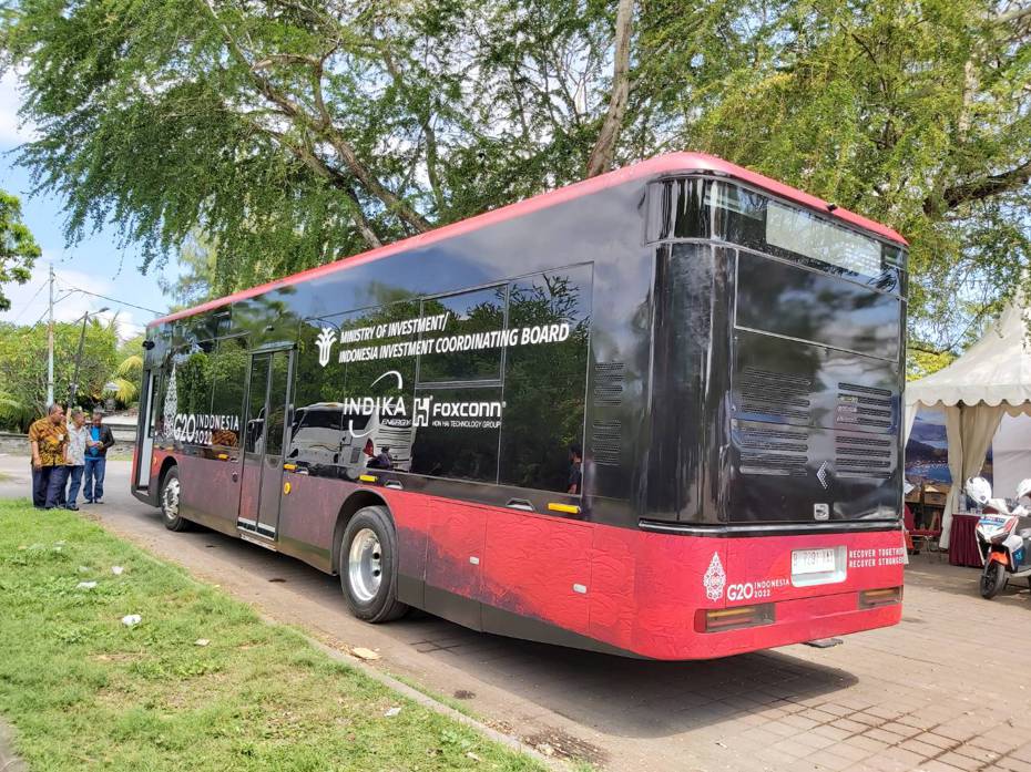 鴻海電動巴士Model T協助G20峰會提供貴賓接駁服務。
鴻海╱提供